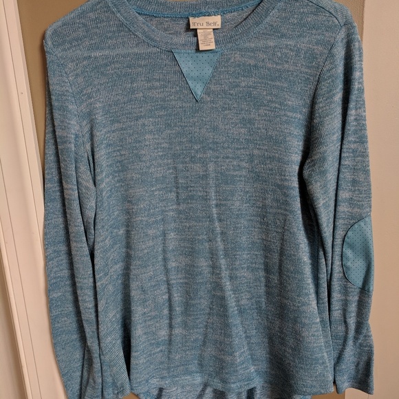 Light blue shirt - Picture 1 of 3
